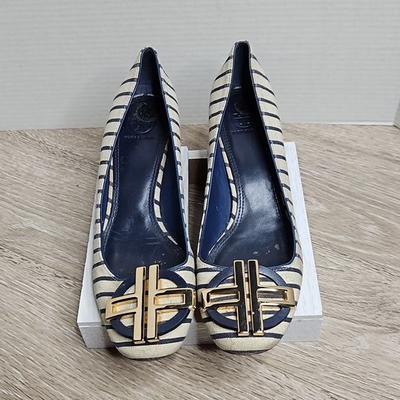 Tory Burch mirror pumps, size 10M, navy/white - Picture 2 of 7